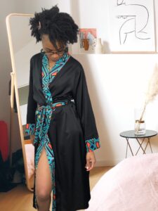 Minovet Signature Satin Robe - Queenie