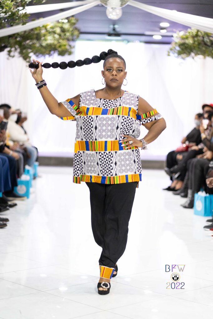 Watermarked-Dream-Designs-Indyia-Taylor-Brown-Angelica-Nichols-Victoria-Collins_DAW05494-683x1024