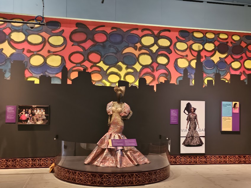 Robert Earl Paige @ Connecting Threads - Africa Fashion at the Field Museum
